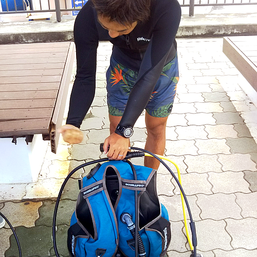 �o���u�ɏՌ���������Ė߂�Ȃ��Ȃ邱�Ƃ���������̎ʐ^