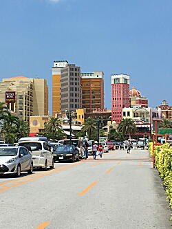 アメリカンビレッジ