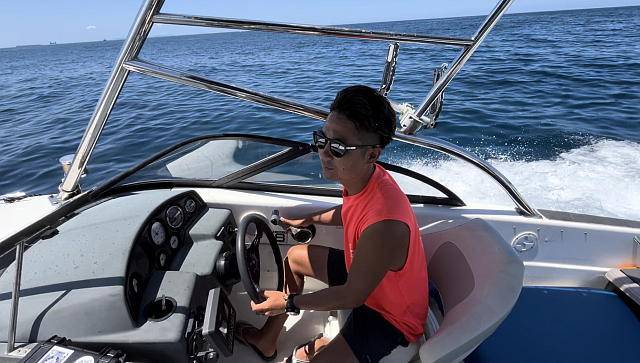 �X��p���Ӄ|�C���g�Ɍ������D�̗l�q